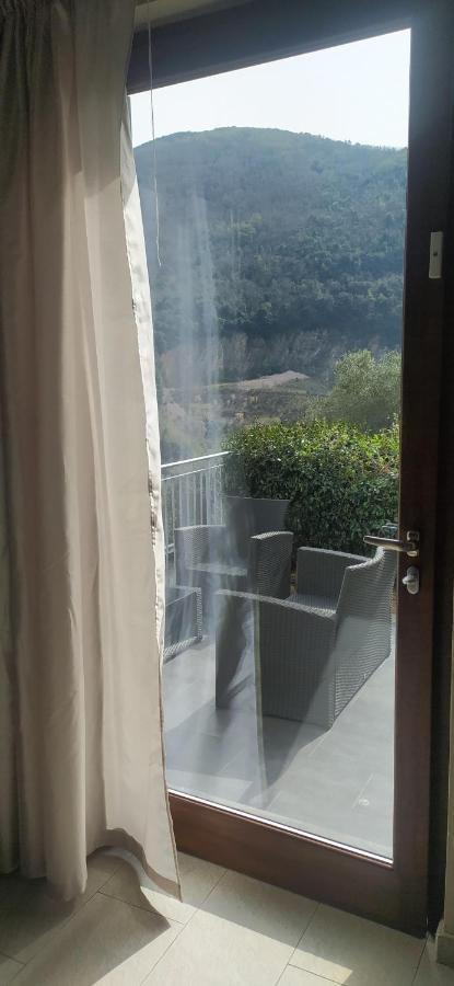 Agriturismo La Pietra 1 E La Pietra 2 ลาสเปเซีย ภายนอก รูปภาพ