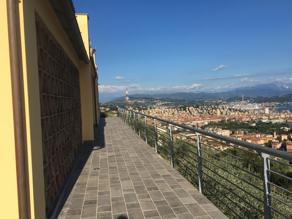 Agriturismo La Pietra 1 E La Pietra 2 ลาสเปเซีย ภายนอก รูปภาพ